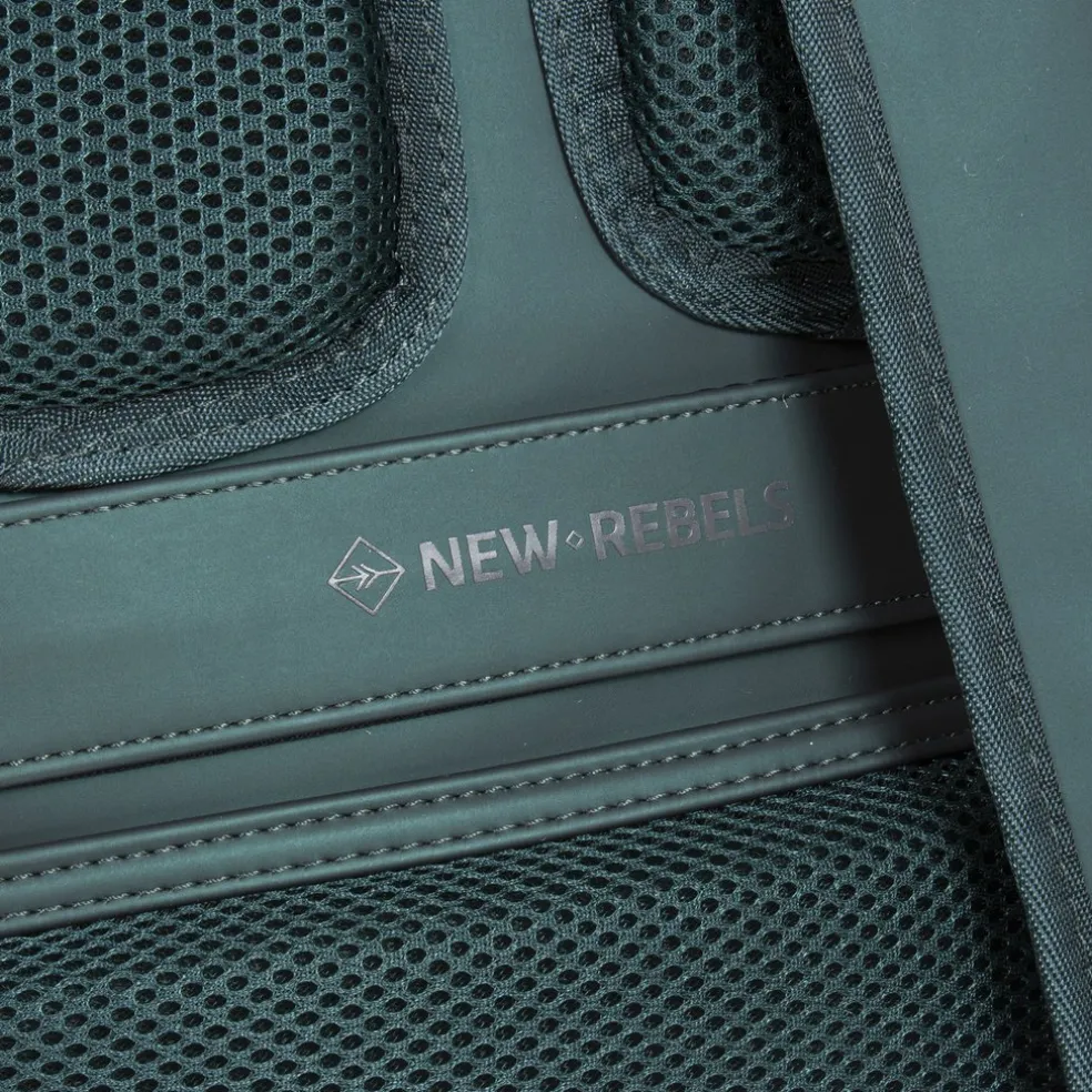 New Rebels ® Harper - Rucksack - Laptoptasche- 18 Liter - Dunkelgrün - Metallic