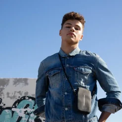New Rebels ® Mart - Wasserabweisend - Handytasche - Dunkelgrün