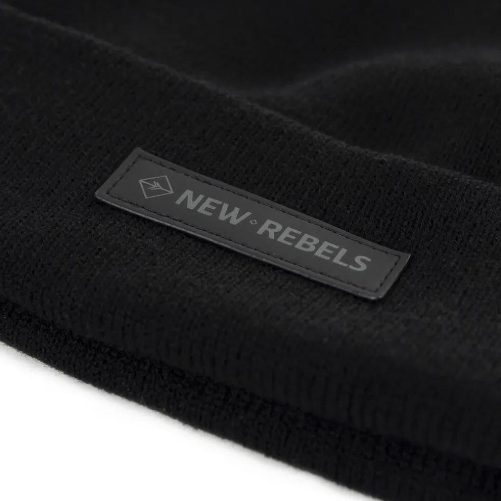 New Rebels Beanie Unisex Schwarz