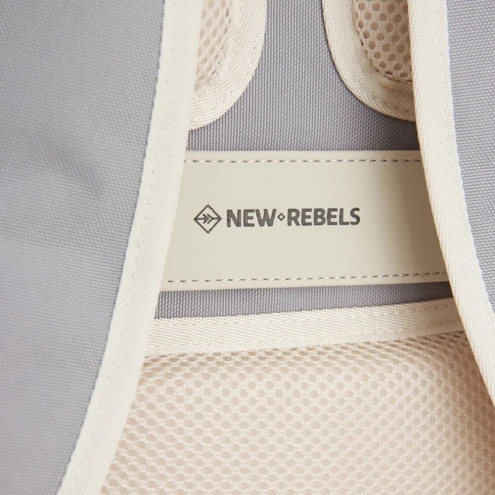New Rebels Ferron Milwaukee Handel Rucksack Beige 19L