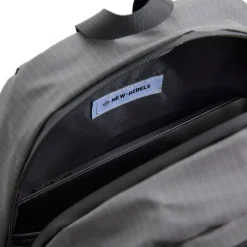 New Rebels Hugo Brentwood Wasserdichtes Leicht Rucksäcke Wandern Rucksack 11 Liter Schwarz