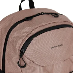 New Rebels Hugo Carmichael Wasserdicht Rucksack: 26-Liter-Wanderrucksack Old Pink