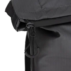 New Rebels Hugo New York 17L Wasserdichter Rolltop-Rucksack Schwarz