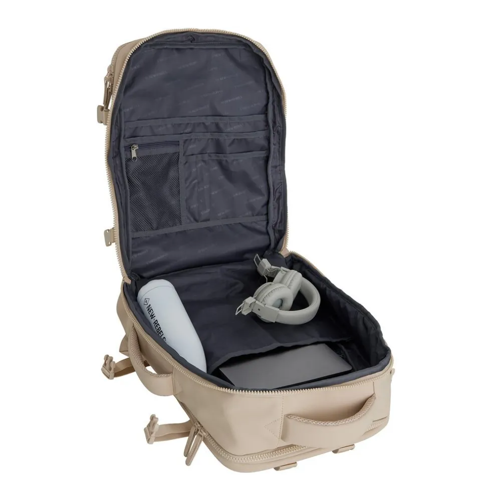 New Rebels Jessi Womby Wochenend-Reisetasche Underseater – 27L Wasserabweisender Kabinenrucksack – 30x20x45 cm Beige