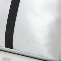 New Rebels Mart Los Angeles Metallic Silber 7L Rolltop Rucksack Wasserabweisend