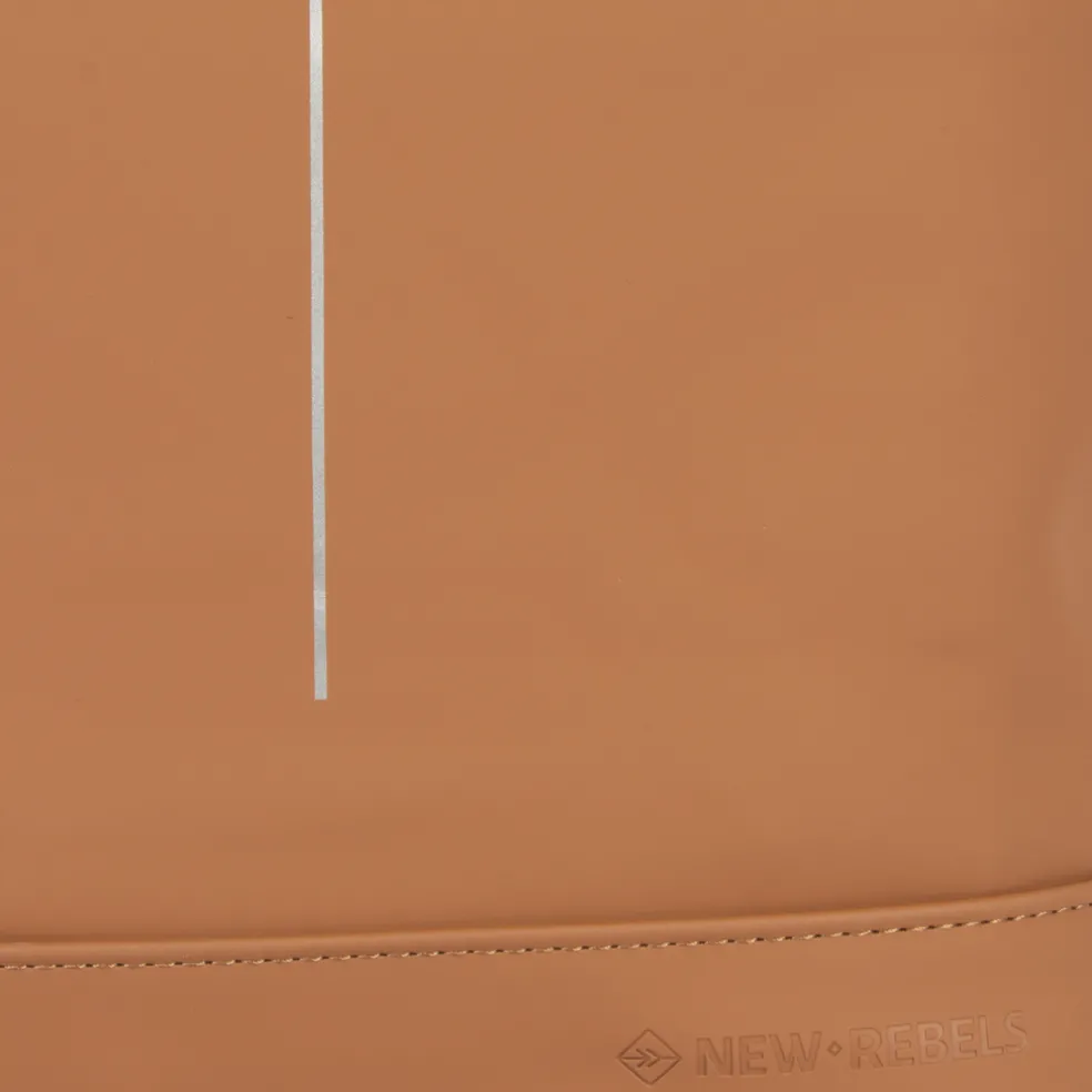 New Rebels Mart New York Cognac 21L Rucksack Rolltop Wasserabweisend Laptop 15.6"