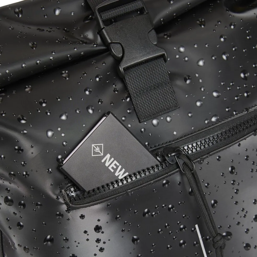 New Rebels New York Droplets Rolltop Rucksack Schwartz – Wasserabweisend – 21 Liter – Laptopfach