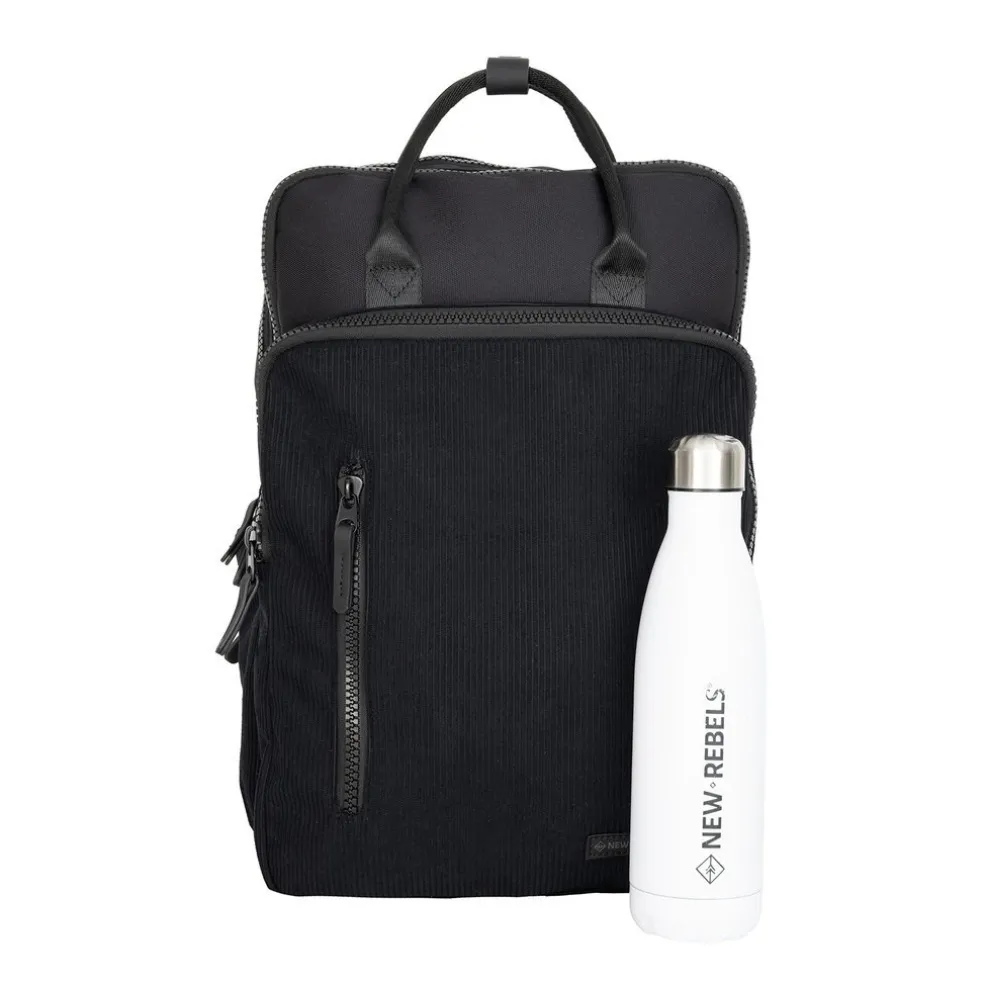 New Rebels Ribbi Milwaukee – Laptoptasche Schulrucksack Arbeitstasche 15,6 Zoll Laptopfach Rippstoff 18L Schwarz
