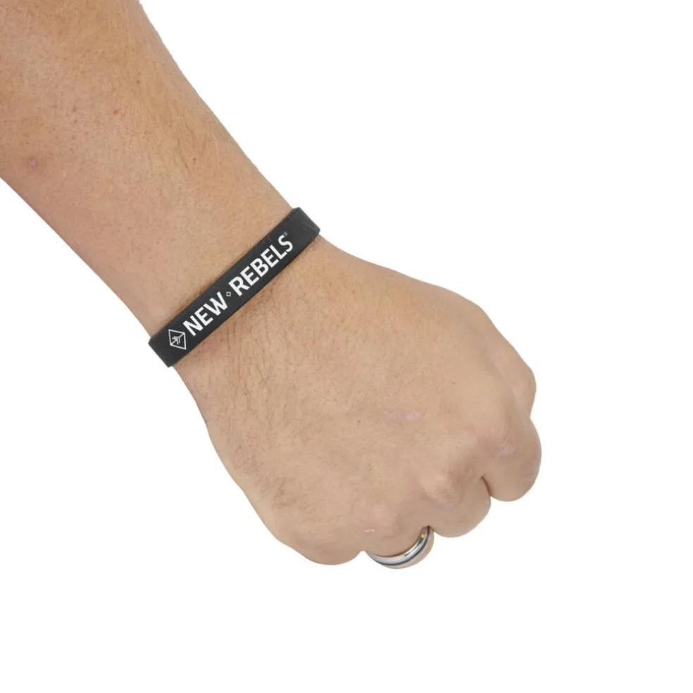 New Rebels Silikon-Armband Mann Schwarz