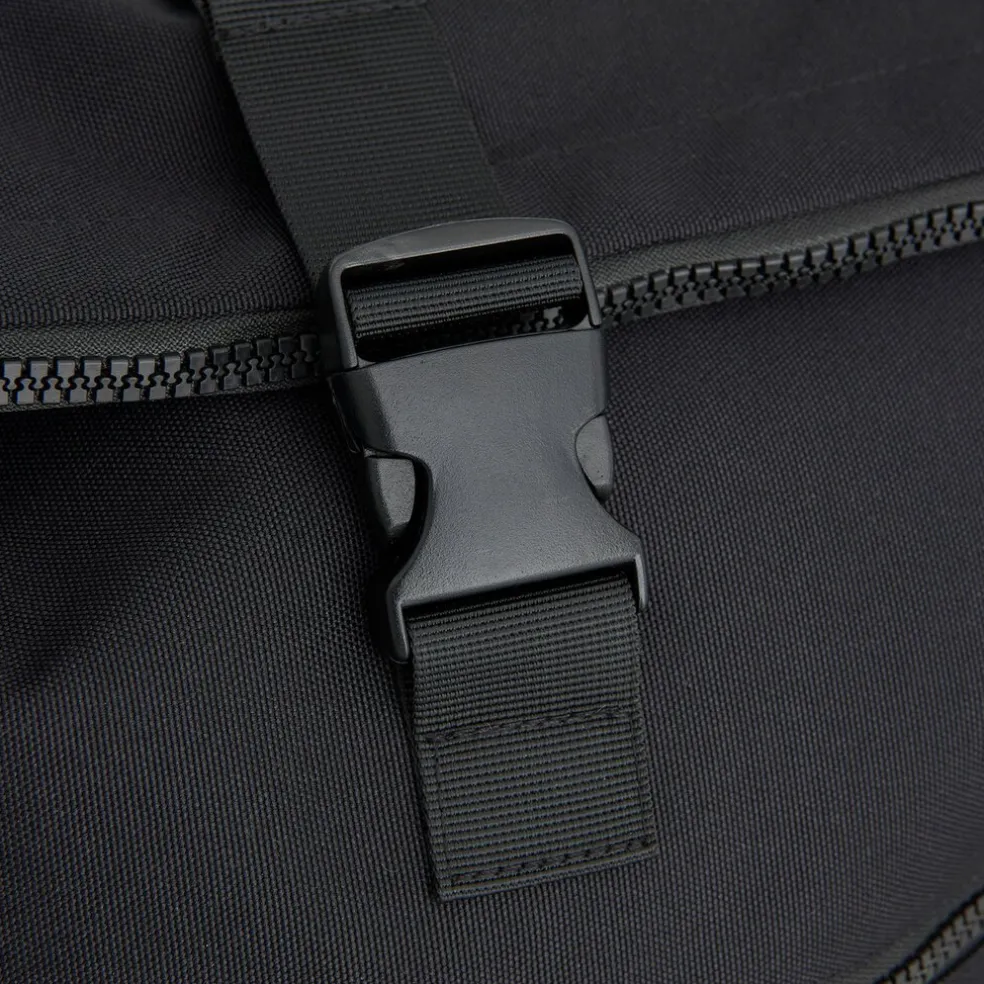 New Rebels Valor New York Schwarz 21L Rucksack Rolltop Wasserabweisend Laptop 15,6“