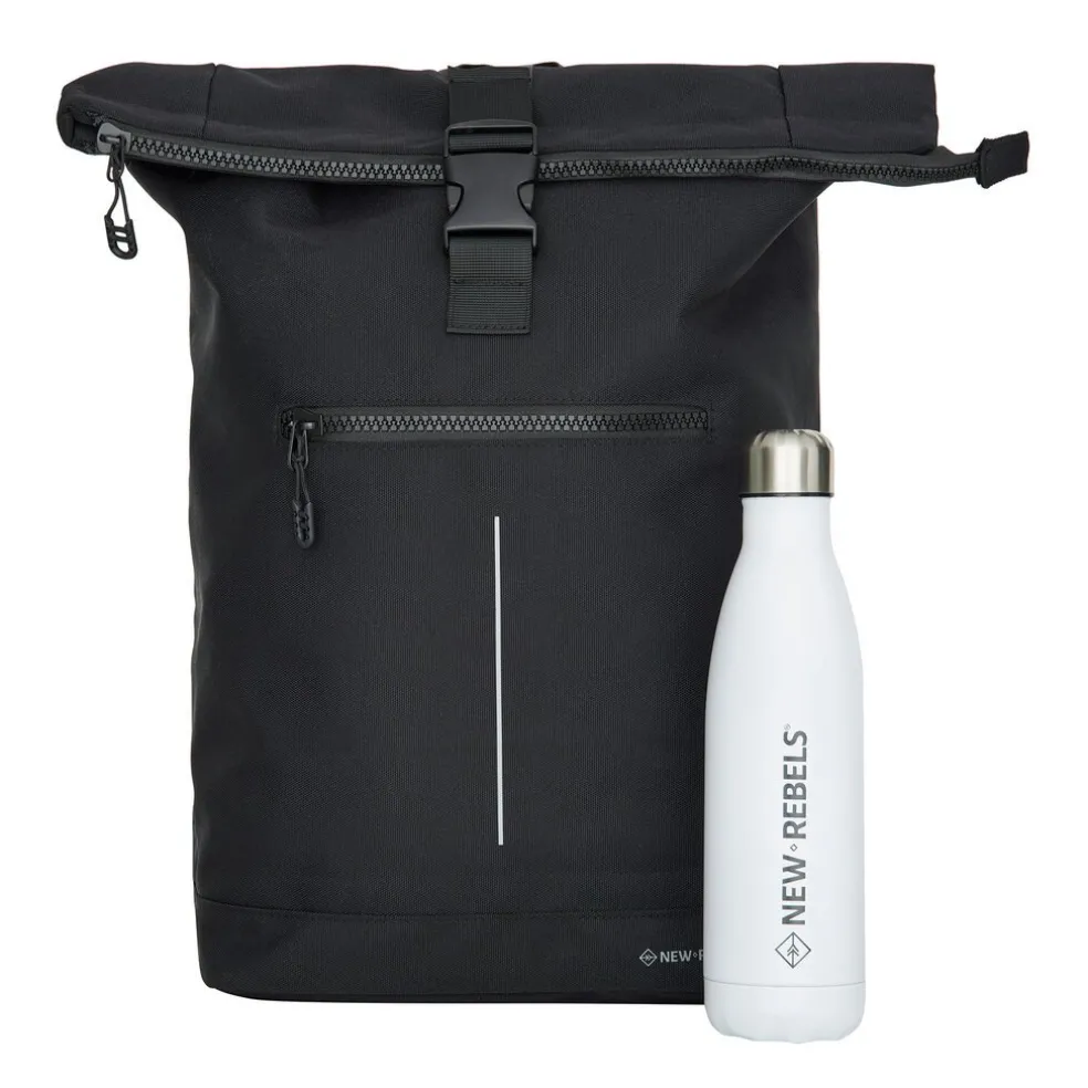 New Rebels Valor New York Schwarz 21L Rucksack Rolltop Wasserabweisend Laptop 15,6“