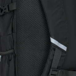 New Rebels Vince Baldwin Schwarz 33L Rucksack Wasserabweisend Laptop 15.6