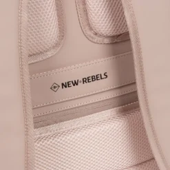 New Rebels William Riverside Altrosa 19L Rucksack Wasserabweisend Laptop15.6