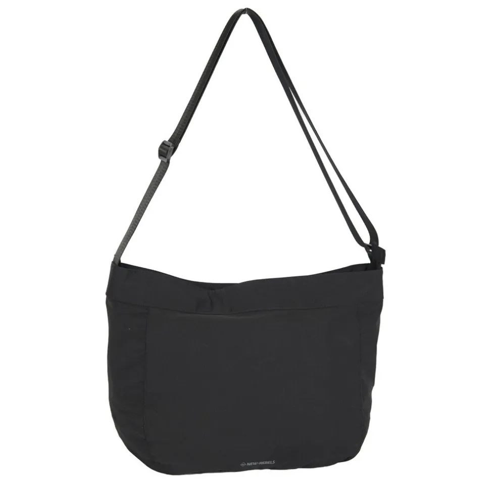New Rebels Willow Dundalk Schwarz 19L Schultertasche